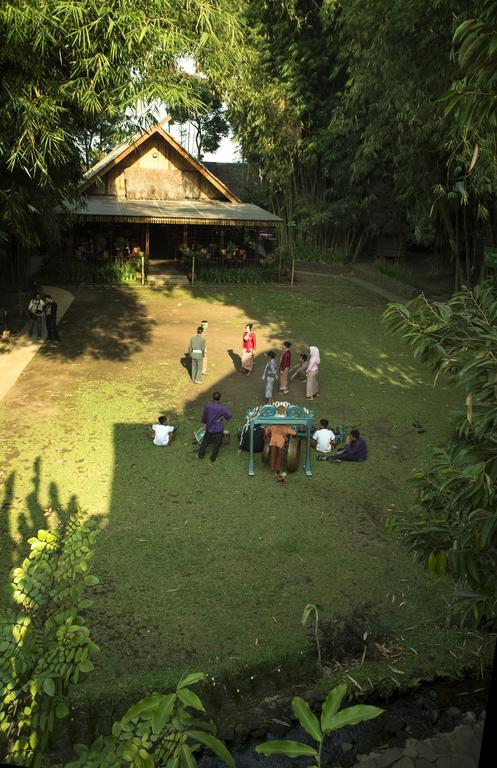 Kampung Sampireun Resort & Spa Garut Exterior photo