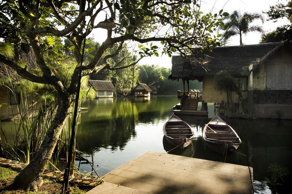 Kampung Sampireun Resort & Spa Garut Exterior photo